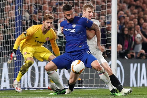 Chelsea vs Frankfurt : Gol Azpilicueta Dianulir, Laga Ditentukan Lewat Adu Penalti