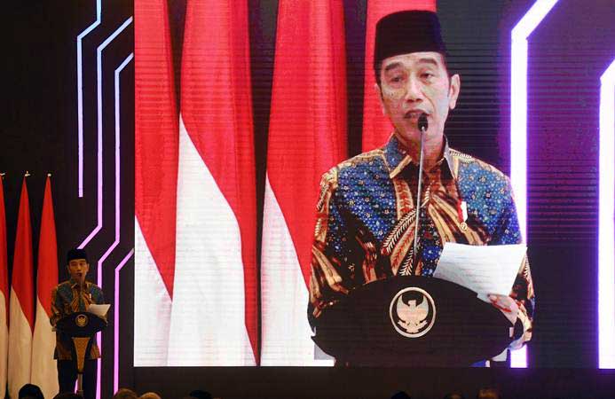 Presiden Joko Widodo berpidato sebelum meluncurkan Masterplan Ekonomi Syariah Indonesia (Meksi) 2019-2024 di Jakarta, Selasa (14/5/2019). - ANTARA/Akbar Nugroho Gumay