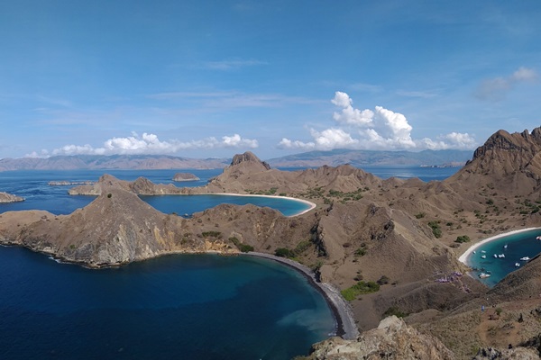 Pemandangan di Pulau Padar, salah satu objek wisata unggulan di Labuan Bajo, selain Taman Nasional Komodo -  M. Taufikul Basari