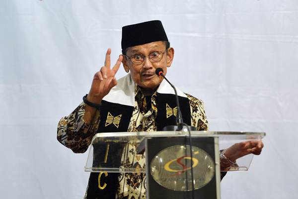 Berikan Selamat Ke Jokowi, BJ Habibie : Presiden Terpilih Memimpin ...