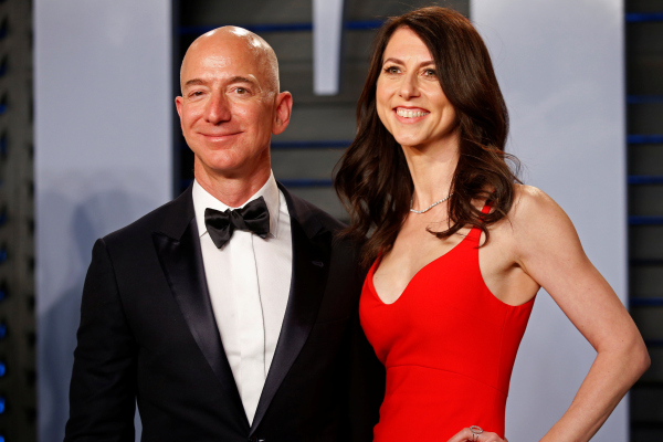 Perceraian Orang Terkaya Dunia Cerai Dari Jeff Bezos Mackenzie Kebagian Saham Amazon Senilai Us 38 3 Miliar Kabar24 Bisnis Com