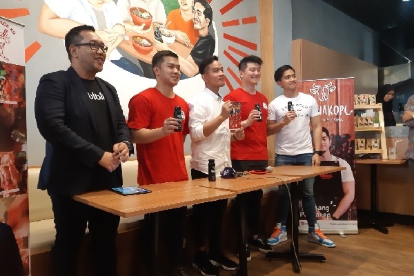 Antara Mangkokku, Jokowi, Chef Arnold, & Duo Kaesang-Gibran