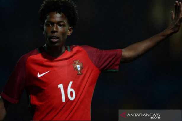 Manchester City Dapatkan Pemain Sayap Felix Correia Dari Sporting Bola Bisnis Com