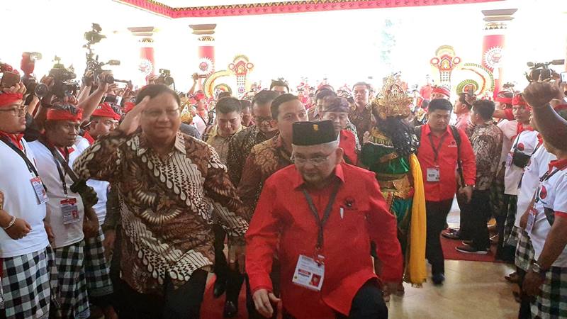 Ketua Umum Partai Gerindra Prabowo Subianto tiba di Kongres V PDIP di Bali, Kamis (8/8/2019). JIBI/Bisnis - Lalu Rahardian