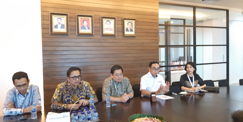 Asosiasi Perusahaan Pembiayaan Indonesia (APPI) menanda tangani kerja sama dengan PT Bank BTPN, Tbk., dan Bank Sahabat Sampoerna sebagai anggota asset registry miliki PT Rapindo