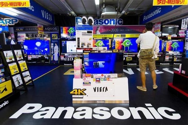  Pasar Elektronik  Lesu Diferensiasi Produk Jadi Keharusan 