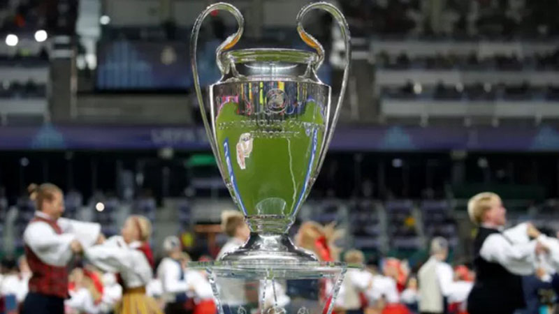 Trofi Liga Champions - Reuters/Maxim Shemetov