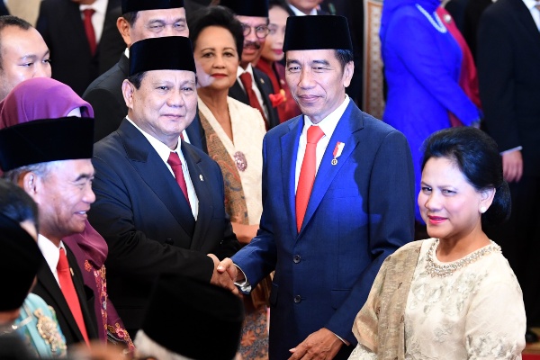 Tahun Baru, Jokowi dan Prabowo Bertemu di Jogja Bahas ...