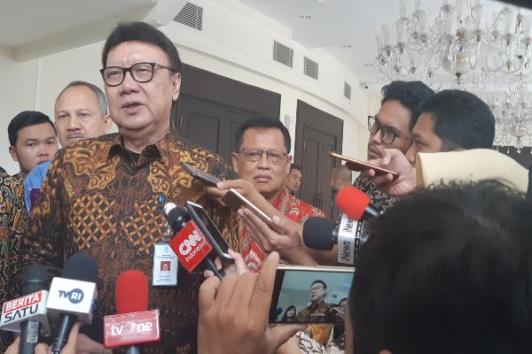 Tjahjo Kumolo Sebut Pemerintah Kaji Perubahan Skema Pembayaran Pensiun PNS, TNI, dan Polri