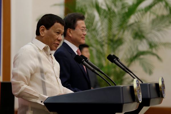 Presiden Filipina Rodrigo Duterte - Reuters