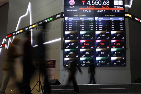 Bursa Efek Indonesia - Reuters/Beawiharta