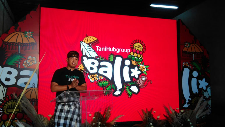 Presiden dan Co-Founder TaniHub Group Pamitra Wineka saat memberikan sambutan pembukaan cabang dan warehouse TaniHub Group di Denpasar Bali, Kamis (30/1/2020). Bisnis - Hendra Wibawa