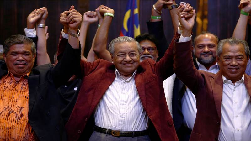 Mahathir Mohamad, mantan PM Malaysia dan kandidat oposisi dari Pakatan Harapan (Alliance of Hope) dalam news conference setelah pemilihan umum  di Petaling Jaya, Malaysia, Kamis (10/5/2018) - REUTERS