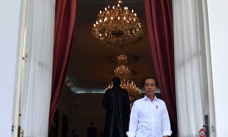 Jokowi Sesalkan Data Pribadi Pasien Tersebar, Begini Kata IAKMI