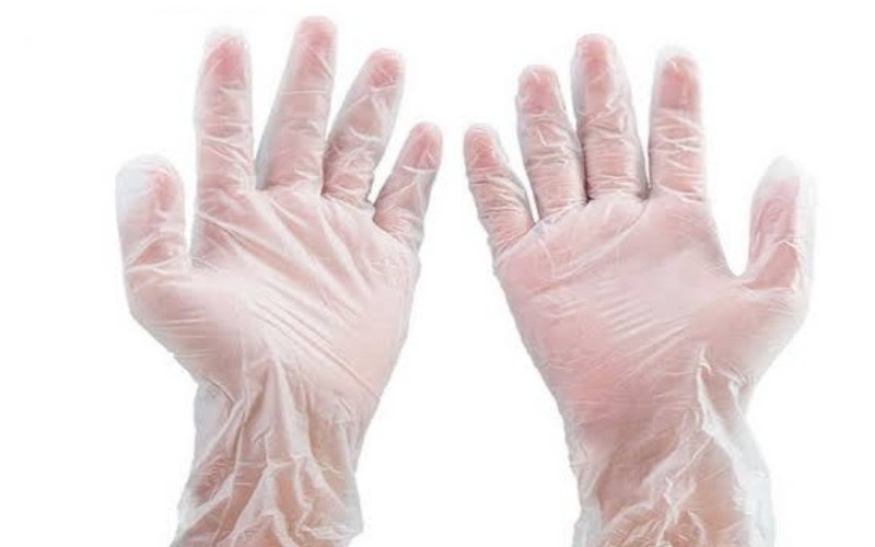  Sarung  Tangan  Plastik  Tidak Efektif Cegah Virus Corona 