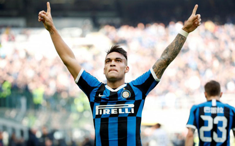 Barcelona Sudah Sangat Dekat Untuk Memboyong Lautaro Martinez Bola Bisnis Com