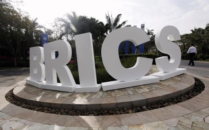 BRICS adalah singkatan dari lima nama negara, yakni Brasil, Rusia, India, China dan South Africa atau Afrika Selatan. Gabungan keunggulan masing-masing negara anggota membuat BRICS diperhitungkan dalam percaturan global - Istimewa