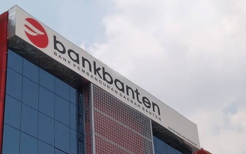 Simpanan Bank Banten Ambles Hampir 30 Persen, Picu Krisis Likuiditas