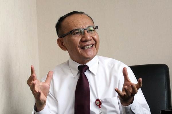 Ketua Satgas Waspada Investasi Otoritas Jasa Keuangan Tongam L. Tobing. - Bisnis/Dedi Gunawan