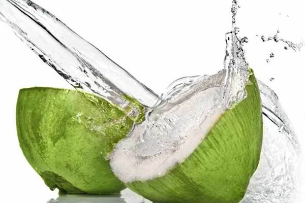 Cek Fakta Air Kelapa Bisa Redakan Sakit Jantung Dan Diabetes Lifestyle Bisnis 