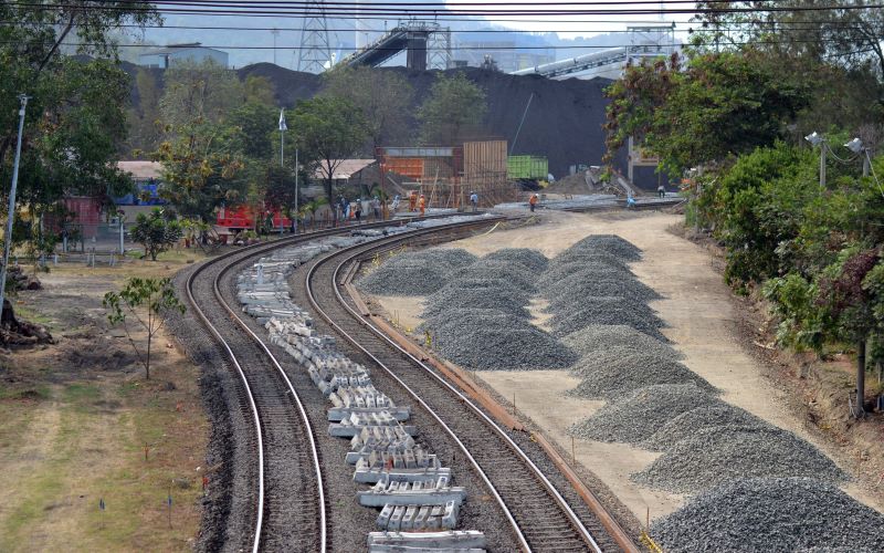 Jalur Kereta Api Tonasa-Garongkong Bisa Diakses 2021