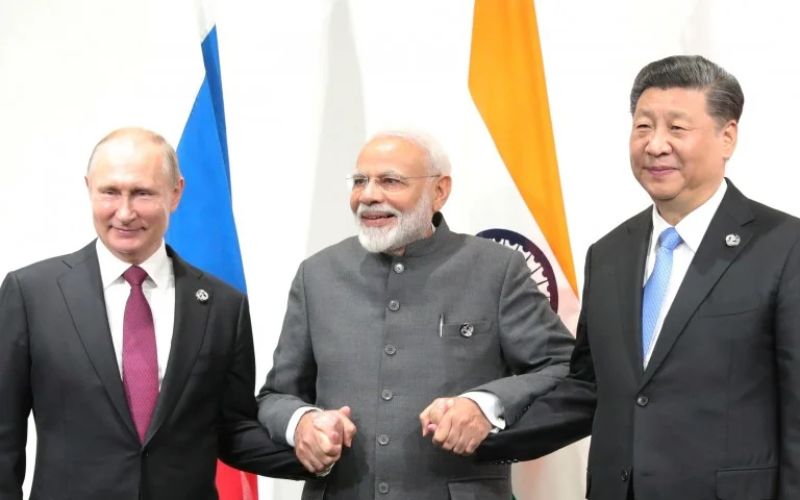 Cekcok Dengan China India Makin Mesra Dengan Rusia Kabar24 Bisnis Com