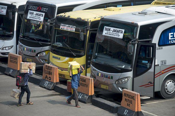Tiket Bus AKAP Lewat Pulo Gebang Kini Bisa Dibeli Online
