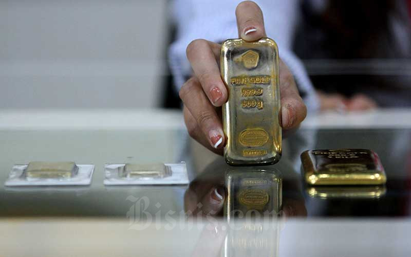 Harga Emas 24 Karat Antam Hari Ini Senin 30 11 Stabil Di Tengah Goncangan Market Bisnis 