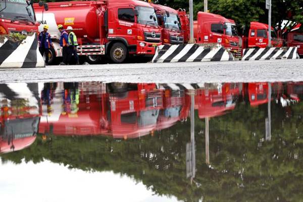 Mobil Tangki Terbakar Di Spbu Mt Haryono Ini Penjelasan Pertamina