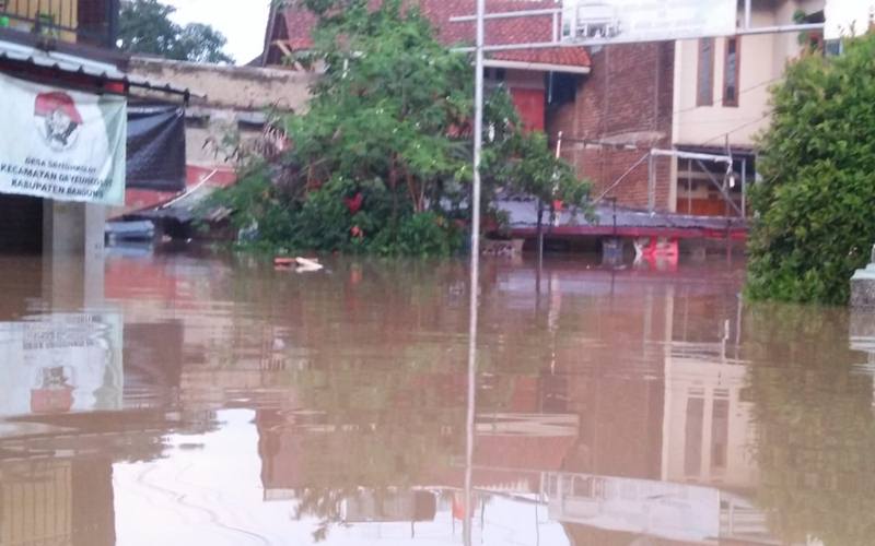 Banjir merendam ribuan rumah di Kabupaten Bandung Jawa Barat. - Dok. Humas BNPB