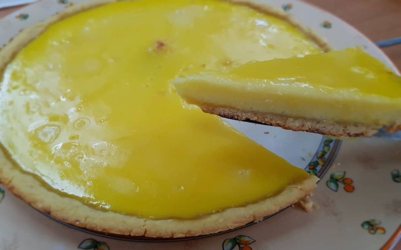 Pie susu teflon menjadi makanan yang banyak dimasak oleh masyarakat selama masa work from home (WFH). - Instagram @tetap_kuliner