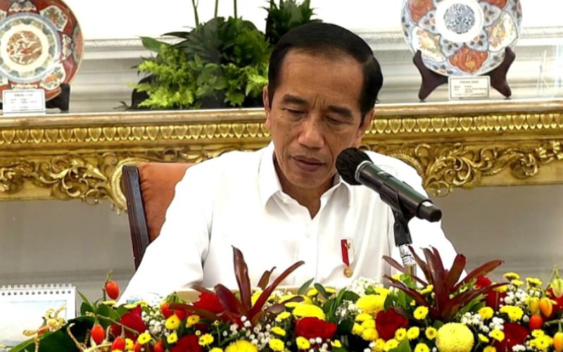 Presiden Joko Widodo pada rapat terbatas laporan Komite Penanganan Covid/19 dan Pemulihan Ekonomi Nasional di Istana Merdeka, Jakarta, Senin 30 November 2020 / Youtube Setpres