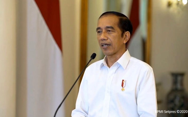 Presiden Joko Widodo menyampaikan keterangan pers terkait Undang-Undang Cipta Kerja di Istana Bogor, Jawa Barat, Jumat (9/10)  -  Youtube Setpres