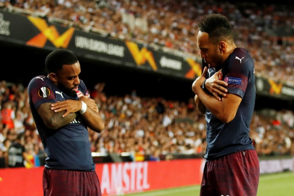 Duet penyerang Arsenal Pierre-Emerick Aubameyang (kanan) dan Alexandre Lacazette./Reuters - Andrew Boyers