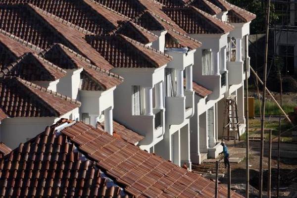 Proses pembangunan perumahan untuk kelas menengah./Bisnis.com - Paulus Tandi Bone