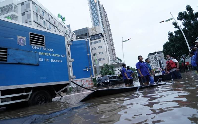 Suasana banjir di Jakarta - Facebook/Anies Baswedan