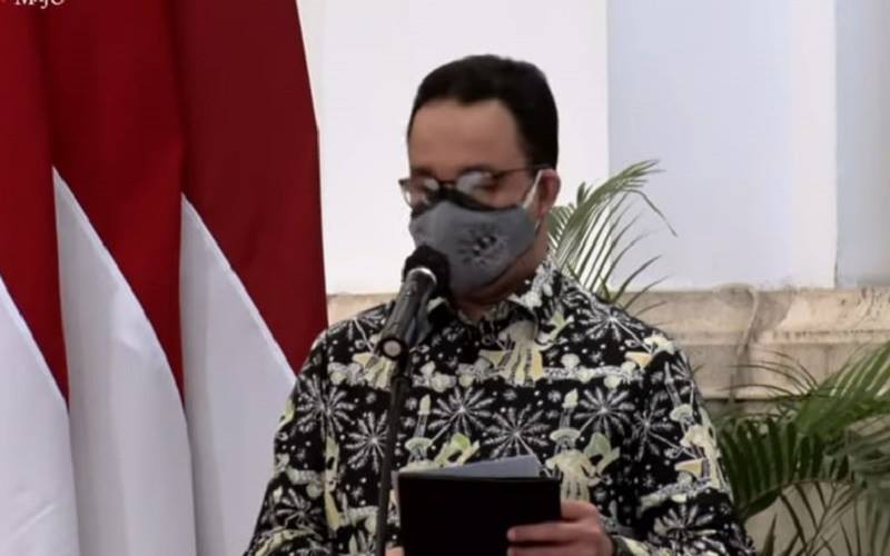 Gubernur DKI Jakarta Anies Baswedan memberi kata sambutan pada Puncak Peringatan Hari Pers Nasional Tahun 2021 di Istana Negara pada Selasa (9/2/2021). JIBI - Bisnis/Nyoman Ary Wahyudi