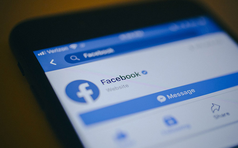 Facebook Cabut Larangan Iklan Politik di AS 
