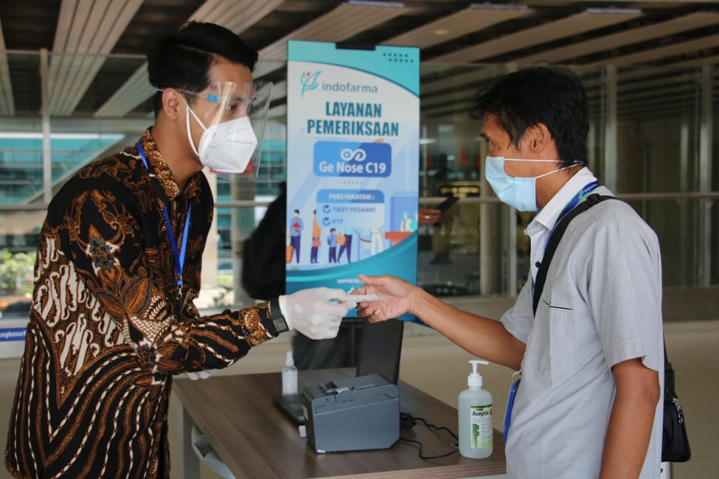 Pertama Kali Di Bandara Angkasa Pura I Lakukan Simulasi Penggunaan Genose C 19 Di 15 Bandara Ekonomi Bisnis 