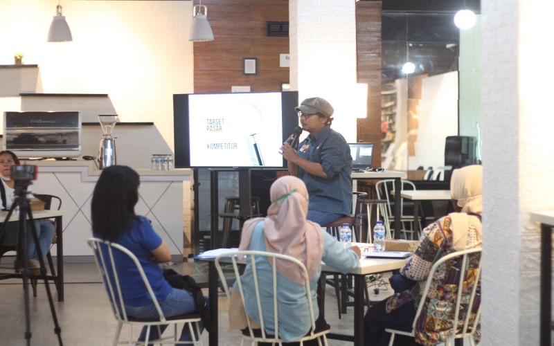 Bank Jateng Cabang Surakarta menyelenggarakan program pelatihan rutin bagi para pelaku UMKM di co/working space yang berlokasi di lantai 3 kantor tersebut. (Foto: Istimewa)