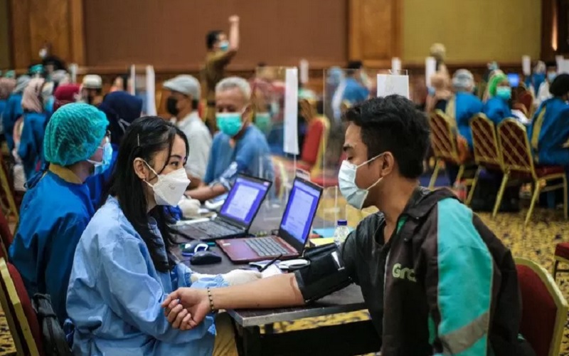 Pelaksanaan vaksinasi di Kota Bogor. - Antara\r\n