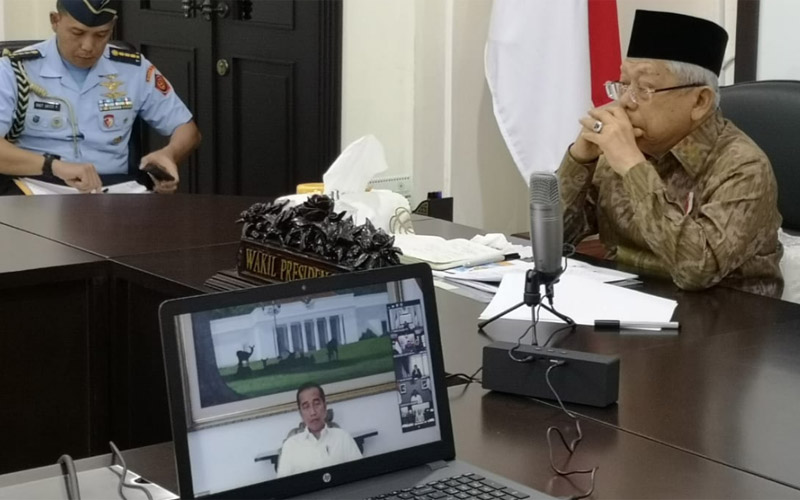 Wakil Presiden Ma'ruf Amin mengikuti Rapat Terbatas Kabinet dengan Presiden Jokowi melalui video conference, Senin 916/3/2020). - Bisnis/Nindya Aldila