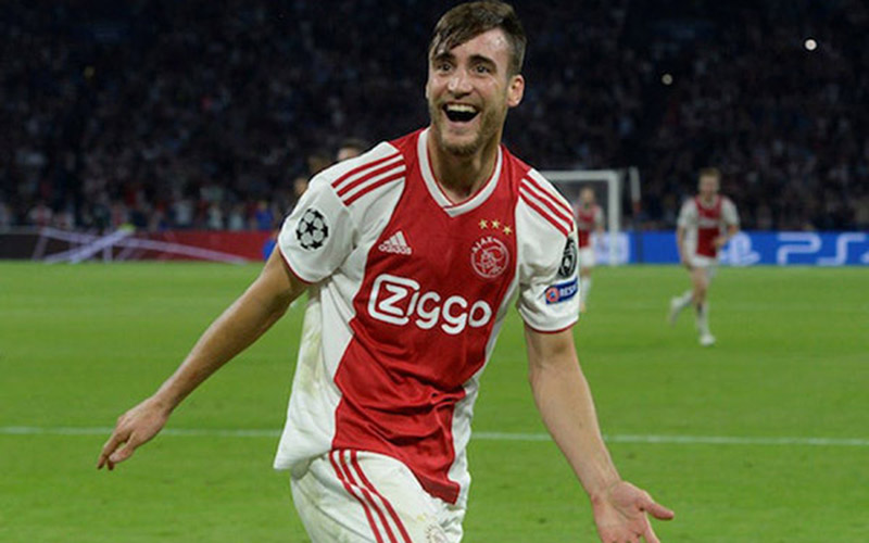 Pemain belakang Ajax Amsterdam Nicolas Tagliafico. - Reuters
