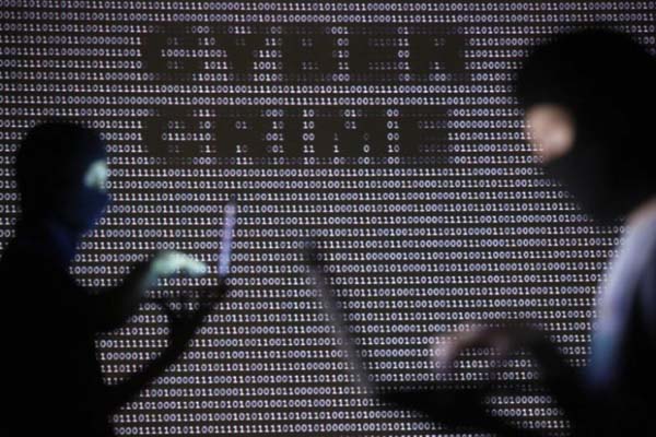 Ilustrasi kejahatan siber - Reuters/Dado Ruvic