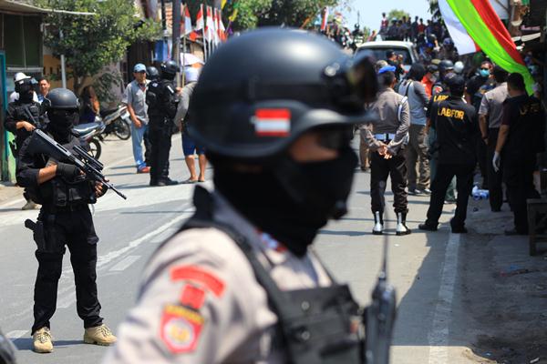 Ilustrasi - Terduga teroris ditangkap di Solo - Antara/Maulana Surya