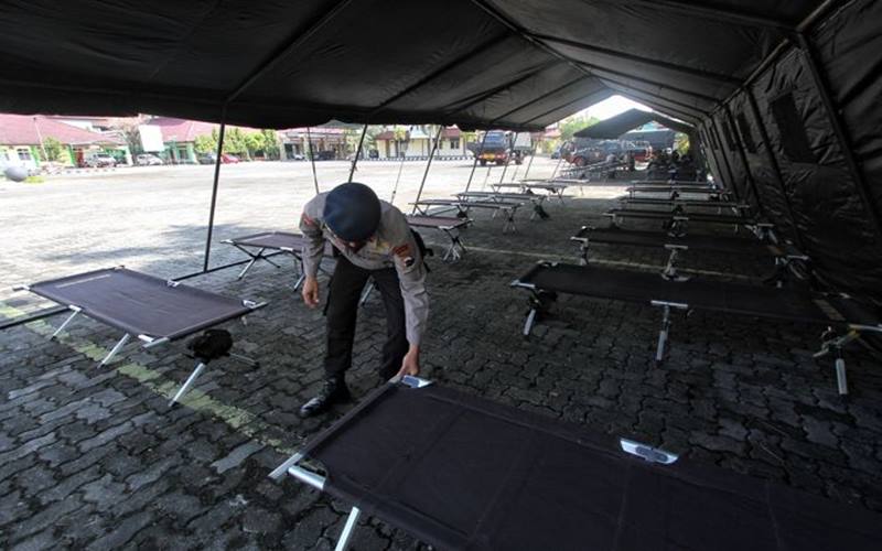 RS Elisabeth Semarang Dirikan Tenda  Darurat Pasien 