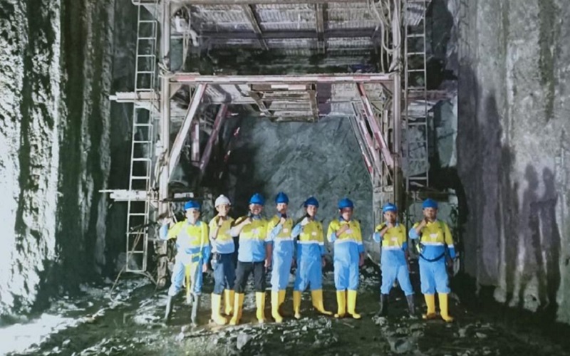 Tim DAHANA sebagai support explosive yang bertugas untuk membangun terowongan sepanjang 12,5 KM untuk kebutuhan PLTA Batang Toru - Istimewa