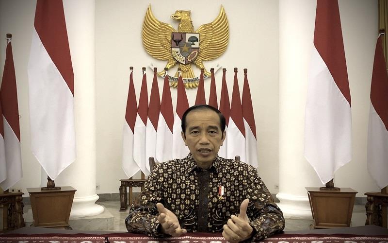 Presiden Joko Widodo memberikan pernyataan pers di Istana Kepresidenan Bogor, Jawa Barat, Selasa (20/7/2021). ANTARA FOTO - Biro Pers Sekretariat Presiden