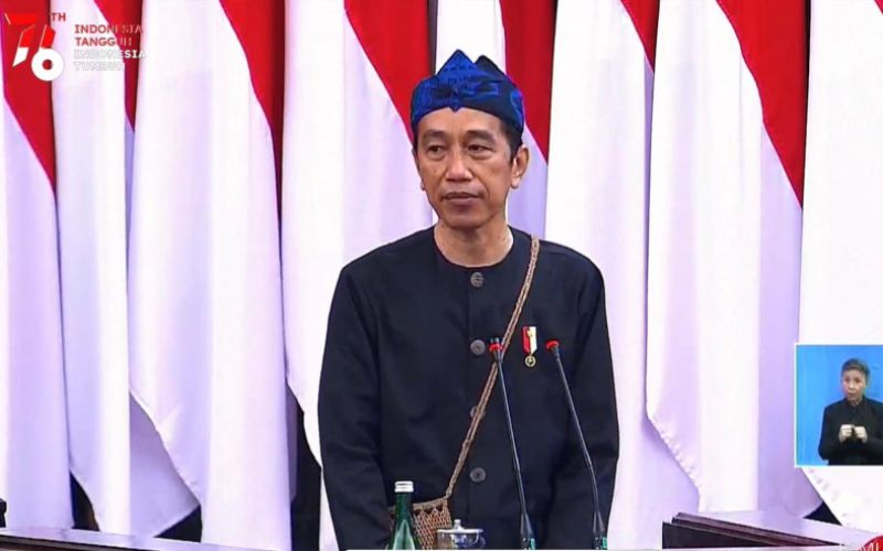 Presiden Joko Widodo saat menyampaikan pidato kenegaraan di Sidang Tahunan MPR RI 2021 di Kompleks Parlemen, Jakarta, Senin 16 Agustus 2021 / Youtube Sekretariat Presiden