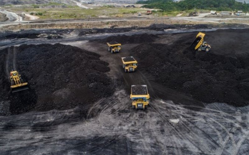 Ilustrasi kegiatan pertambangan batu bara di wilayah operasional PT Adaro Energy Tbk. - adaro.com